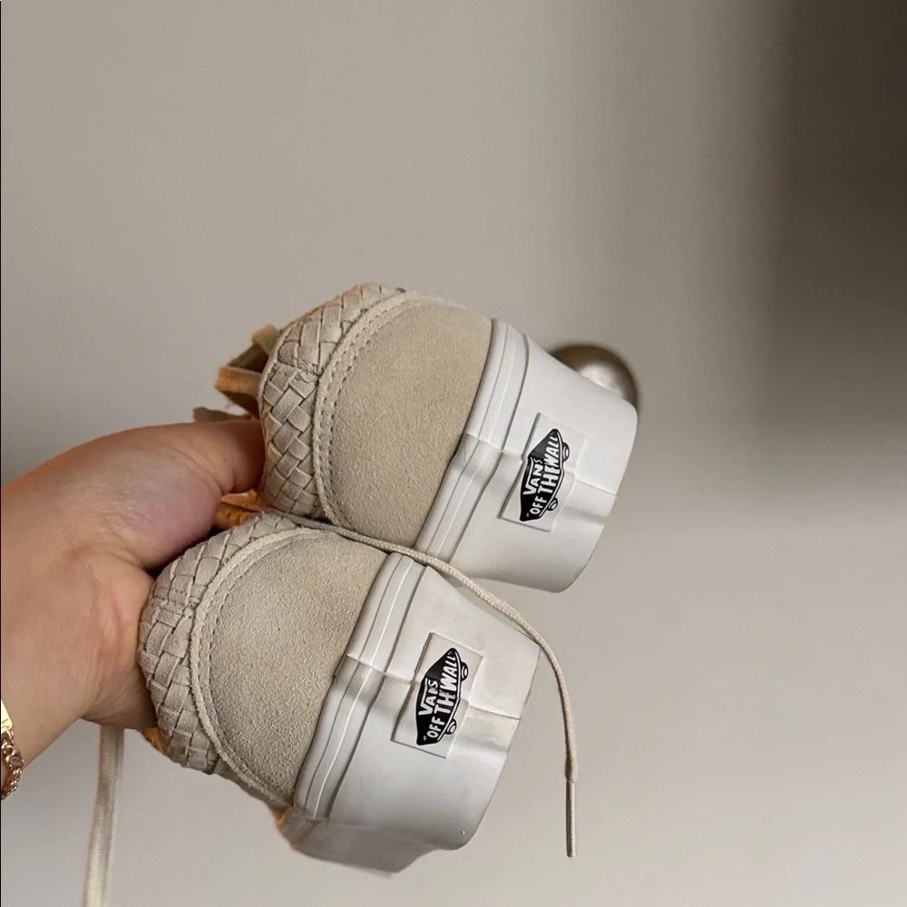 Vans Women's Textured Cream Platform Sneakers - Picture 4 of 7